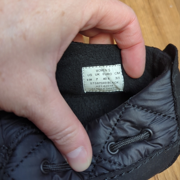 Sperry black quilted moccasins in size 9.5 - Picture 12 of 16